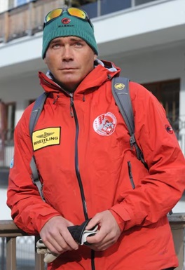 Анджан Трюффер — руководитель службы спасения в Air Zermatt.